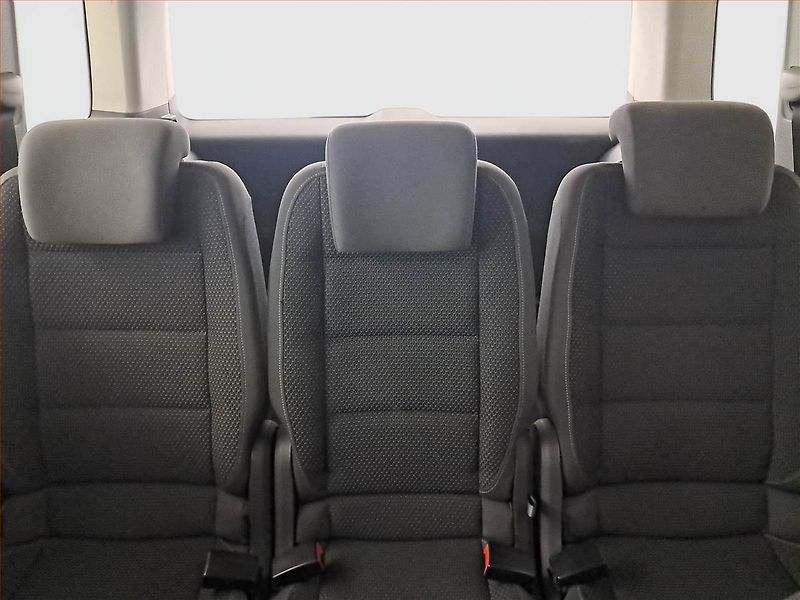 Volkswagen Touran (2011) 2.0 TDI, po STK, jezdí výborně - fotka 10 z 15