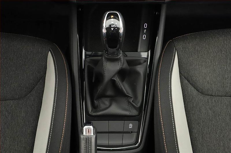 Škoda Kamiq (2021) Style 1.5 TSI - fotka 16 z 20
