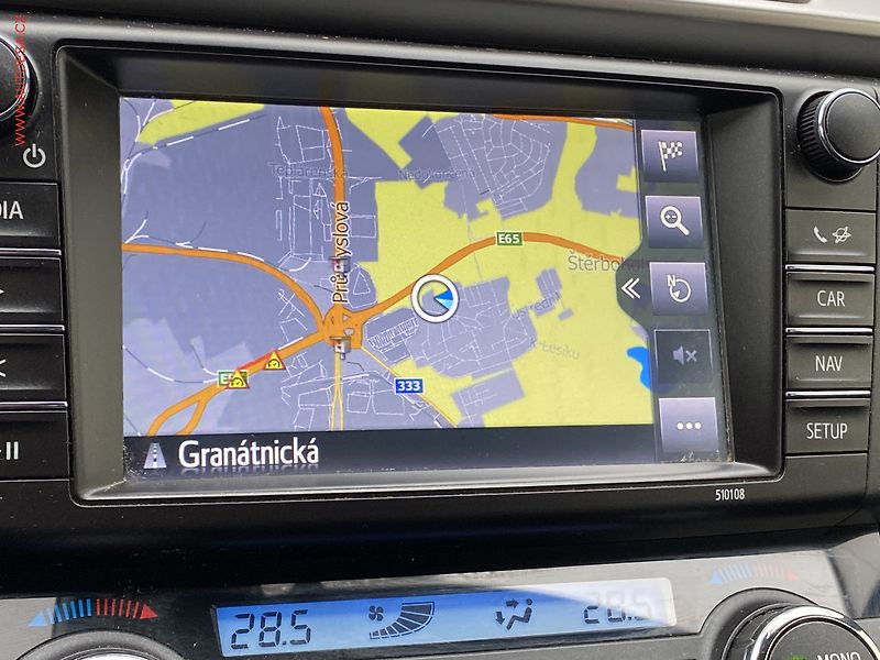 Toyota RAV4 (2019) 2.0 VVT-i 4x4, ČR, AT, LED - fotka 20 z 20