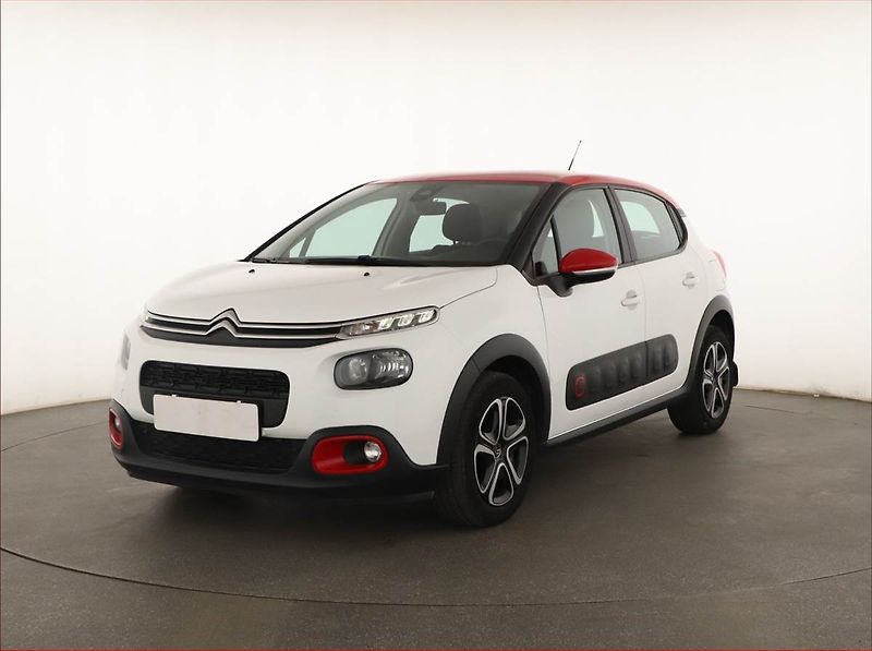 Citroën C3 (2020) 1.2 PureTech, Tempomat - fotka 2 z 17