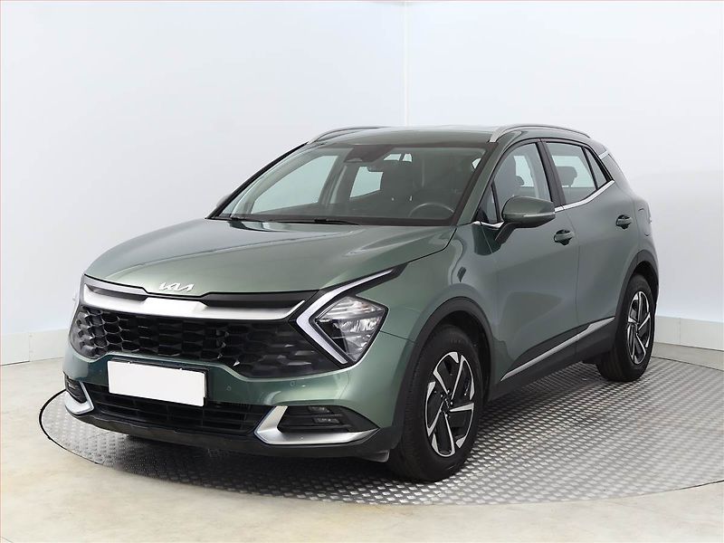 Kia Sportage (2022) 1.6 T-GDI - fotka 2 z 17