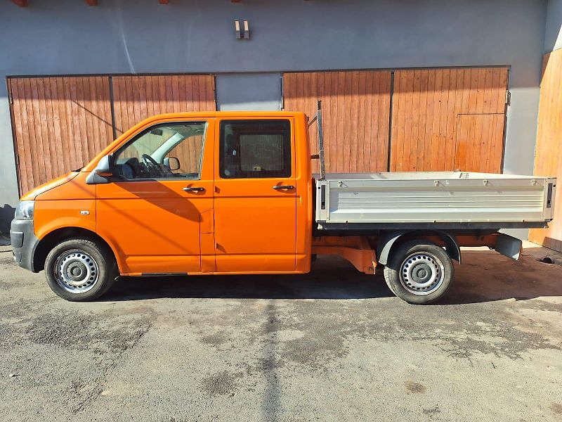 Volkswagen Transporter (2011) T5 2,0TDi DOKA 6míst valník - fotka 7 z 18