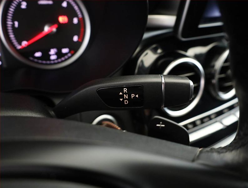 Mercedes-Benz Třídy C (2016) C 220 d, Automat, Serv.kniha - fotka 16 z 18