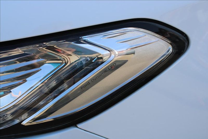 Ford Mondeo 2,0 TDCi  TITANIUM,AUTOMAT,ČR - fotka 27 z 33