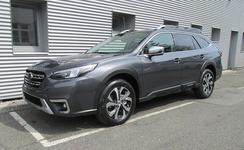 Subaru Outback (2025) 2,5i TOURING  MY25.5 - fotka 2 z 58