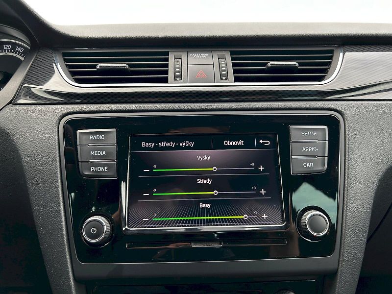 Škoda Rapid (2018) 1.0 TSI 70kW MP5 Monte Carlo - fotka 13 z 32