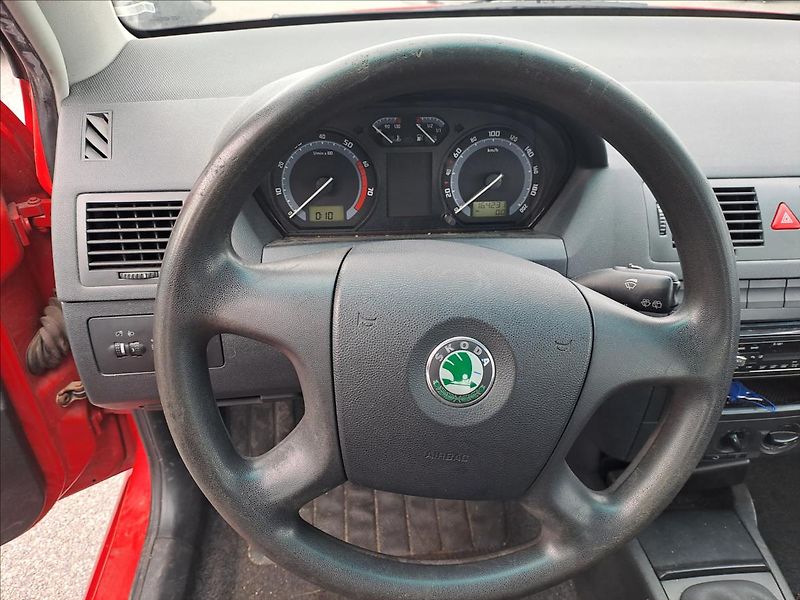 Škoda Fabia 1,2 HTP - fotka 11 z 13