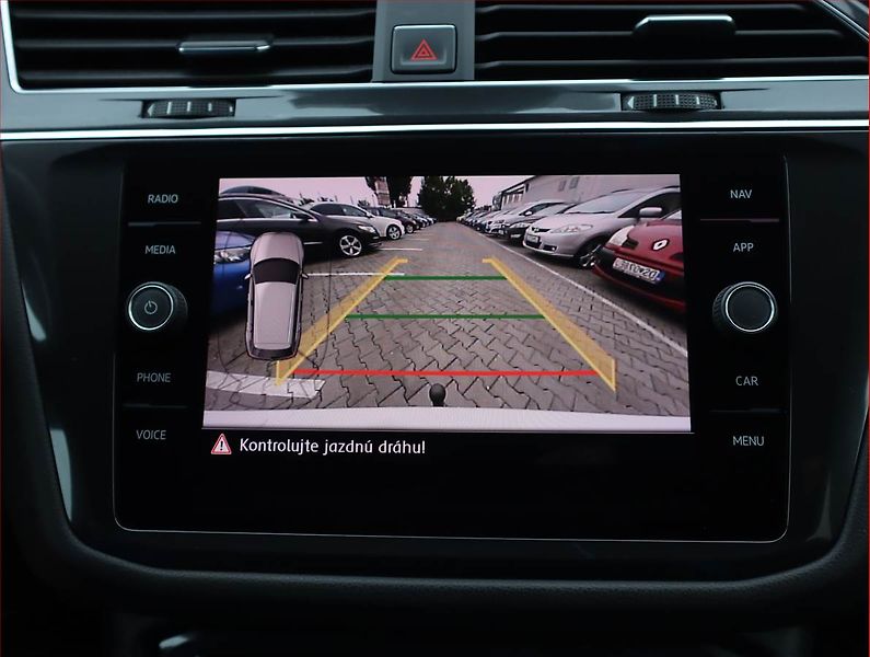 Volkswagen Tiguan Allspace (2018) 2.0 TDI - fotka 18 z 24