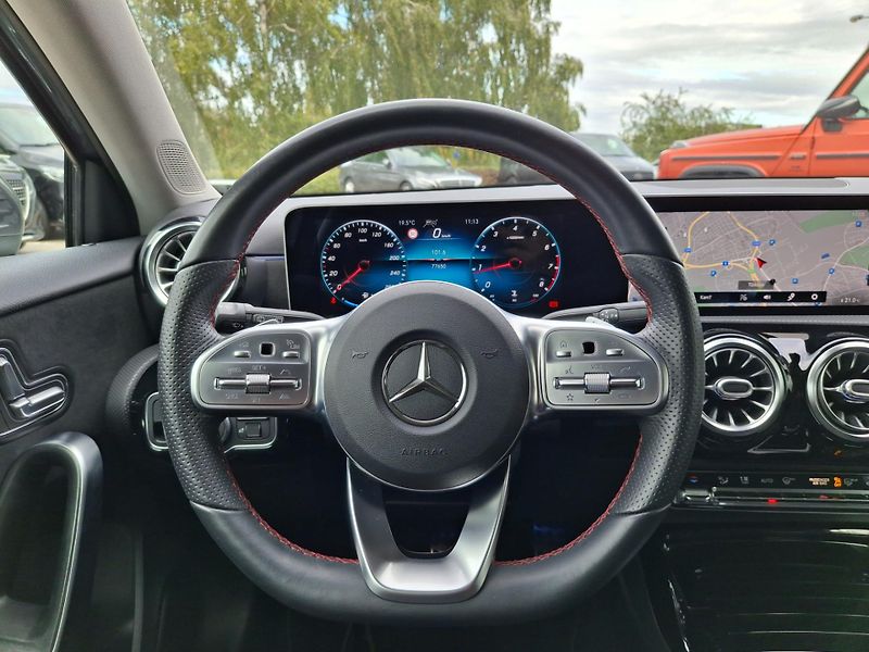 Mercedes-Benz Třídy A (2019) Mercedes-AMG A 35 4MATIC - fotka 12 z 23
