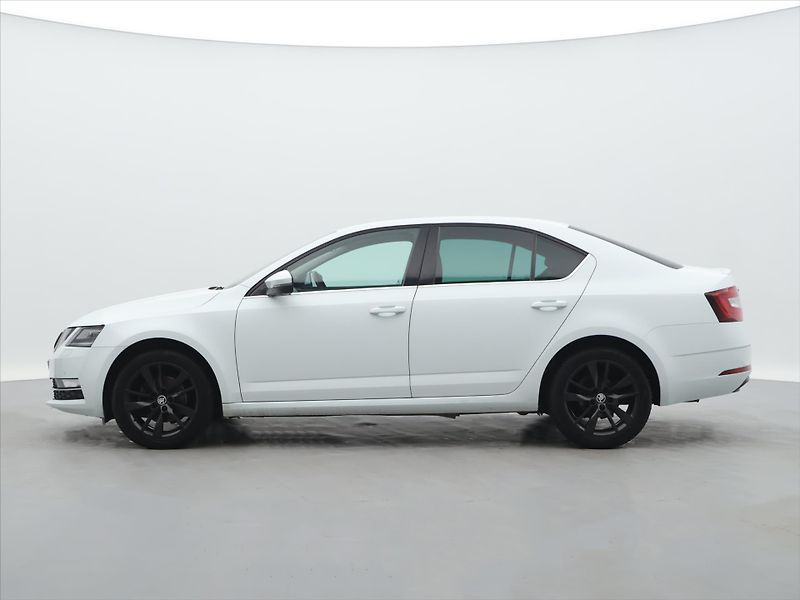 Škoda Octavia 1,4 TSI 110kW Style DSG LED CZ - fotka 4 z 30