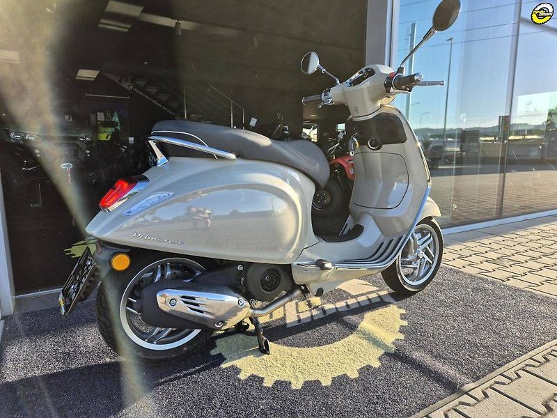 Vespa Primavera 125 3V ABS (2026) Primavera 125 MY26 - fotka 26 z 43