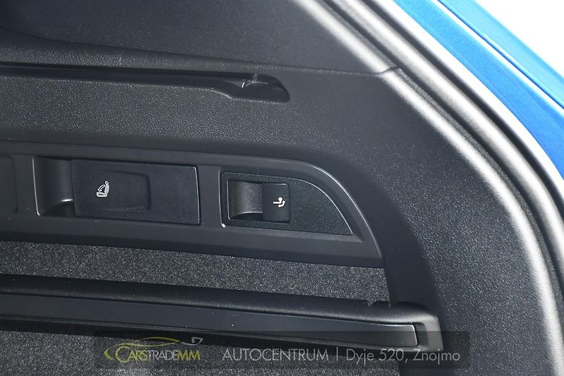 Škoda Kodiaq 2.0TDi SPORTLINE 4X4 DSG ČR  - fotka 51 z 56