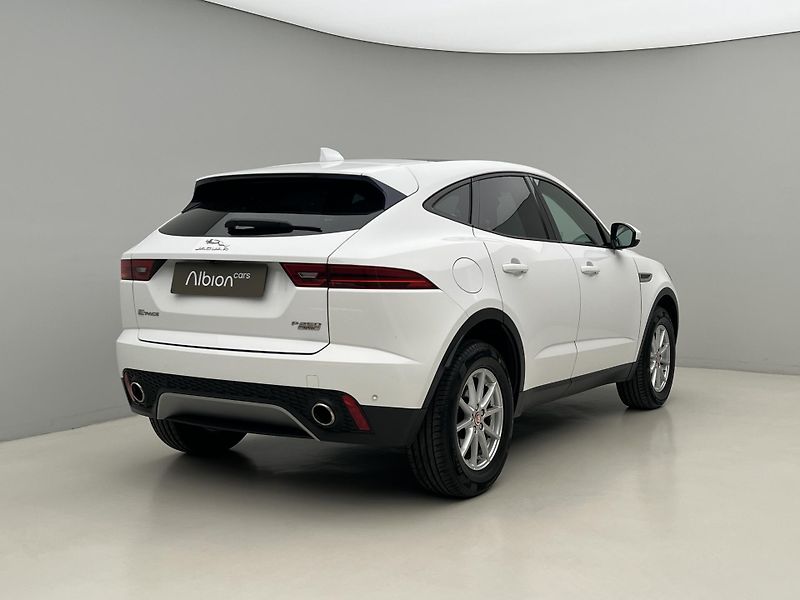 Jaguar E-Pace P250 AWD AUT - fotka 12 z 44