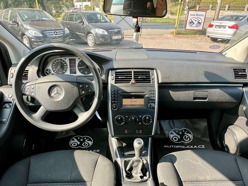 Mercedes-Benz Třídy B (2009) 85 kW Klima,Výhřevy - fotka 11 z 19