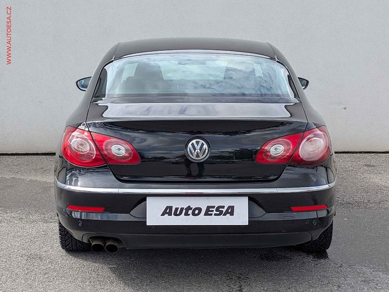 Volkswagen Passat CC (2011) 2.0 TSi, ČR, DSG, park - fotka 5 z 16