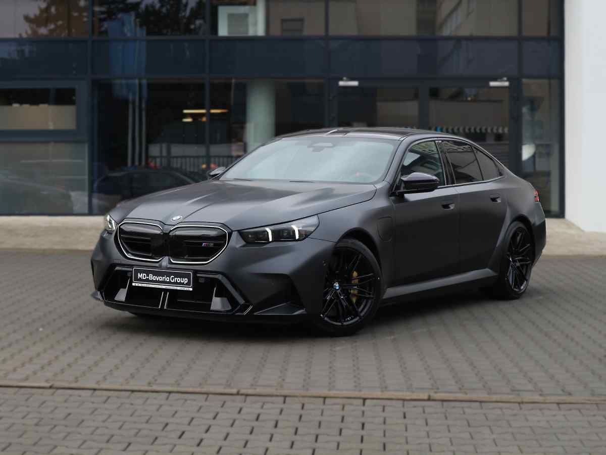 BMW M5