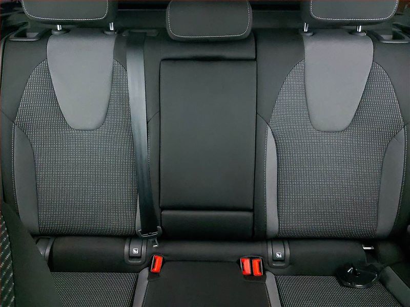 Škoda Octavia (2022) Ambition 2.0 TDI, Tempomat - fotka 10 z 20