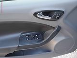 Seat Ibiza (2011) 1.6 TDi, AAC, výhř.sed. - náhled 16