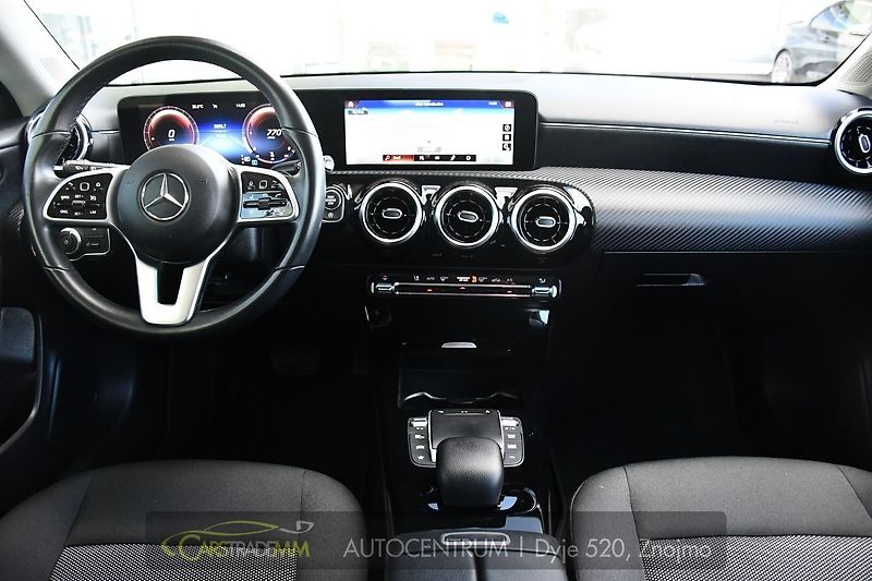 Mercedes-Benz CLA 200d LED A/T NAVI KAMERA - fotka 20 z 54