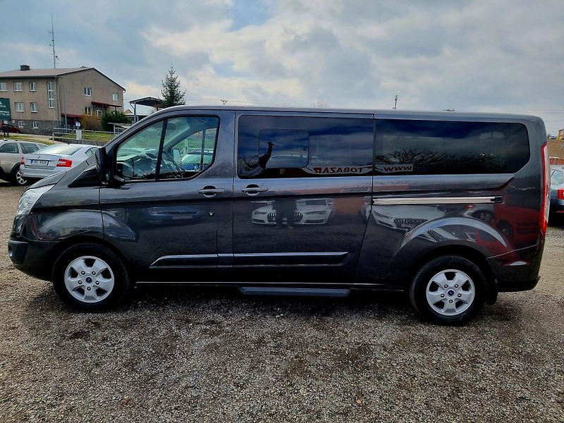 Ford Tourneo Custom (2017) 2,0 TDCi 96kW L2 Titanium,8.mí - fotka 4 z 23