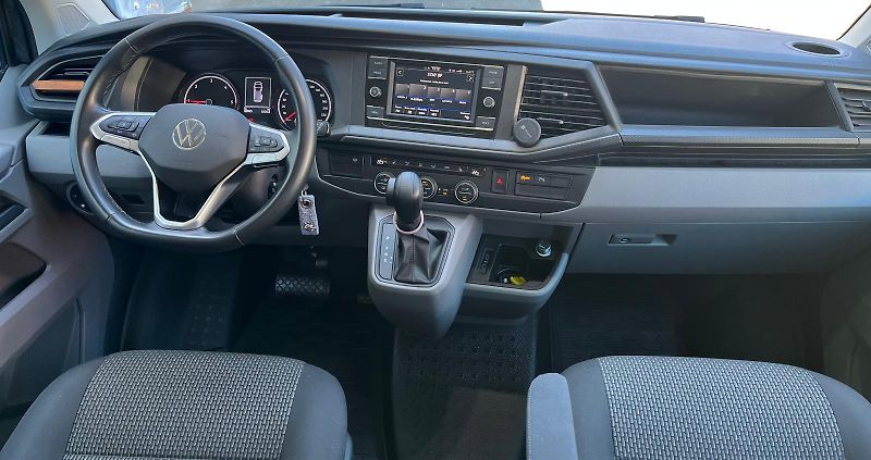 Volkswagen Caravelle (2023) 2,0 TDi DSG LONG 8-míst tažné  - fotka 11 z 23