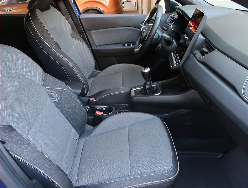 Renault Captur (2024) 1.0 TCe, LPG, ČR,1.maj - fotka 9 z 22