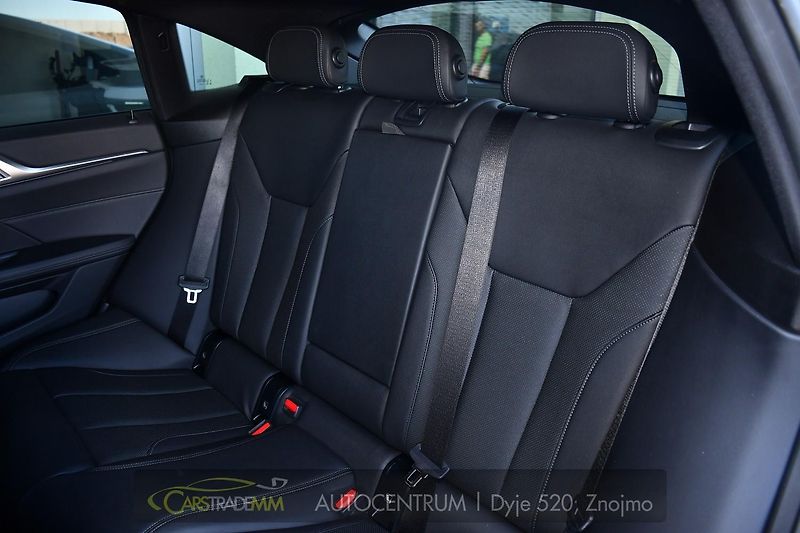 BMW Řada 4 420d xD MSPORT 3L-ZÁRUKA 1M ČR - fotka 14 z 57