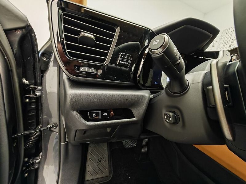 Lexus NX 350h 350h PRESTIGE - fotka 31 z 46