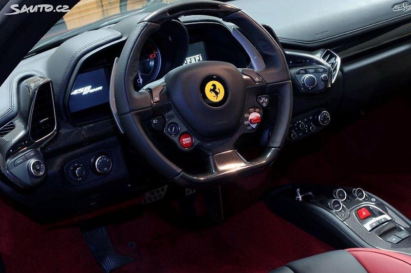 Ferrari 458 Spider Nové ! Top Výbava LIFT - fotka 19 z 33