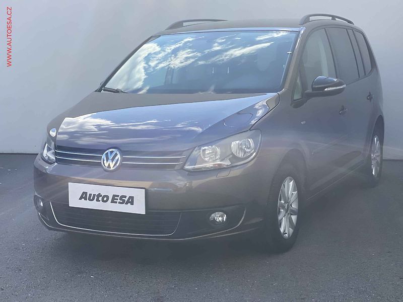Volkswagen Touran (2012) 1.2TSi - fotka 3 z 18