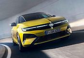 Nově zlevněná auta - Opel Astra Sportstourer.