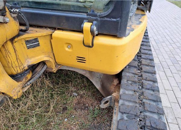 Komatsu (2017) PC35 guma 3.7t minibagr - fotka 4 z 12
