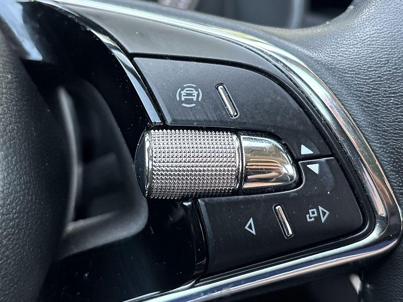 Škoda Kamiq (2023) 1.0 TSI Style - fotka 20 z 29