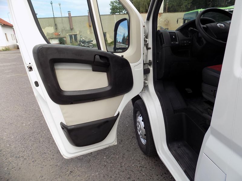 Fiat Ducato (2014) 2,3 96KW L2H1 KLIMA - fotka 11 z 34