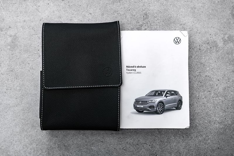 Volkswagen Touareg R-line 4M Vzduch IQ Ergo - fotka 23 z 24