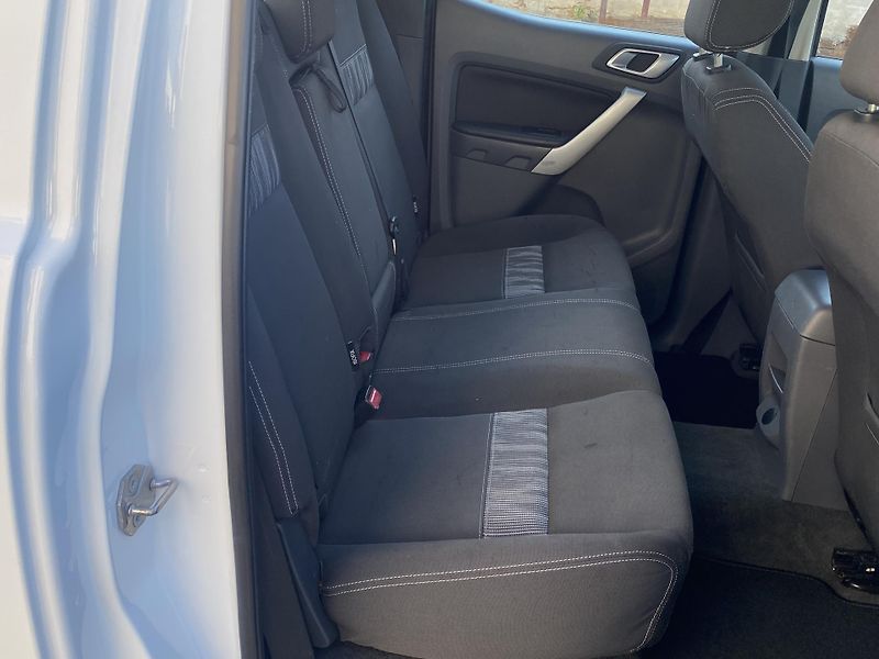 Ford Ranger (2013) 2,2 TDCi XL - 4x4 - fotka 9 z 26