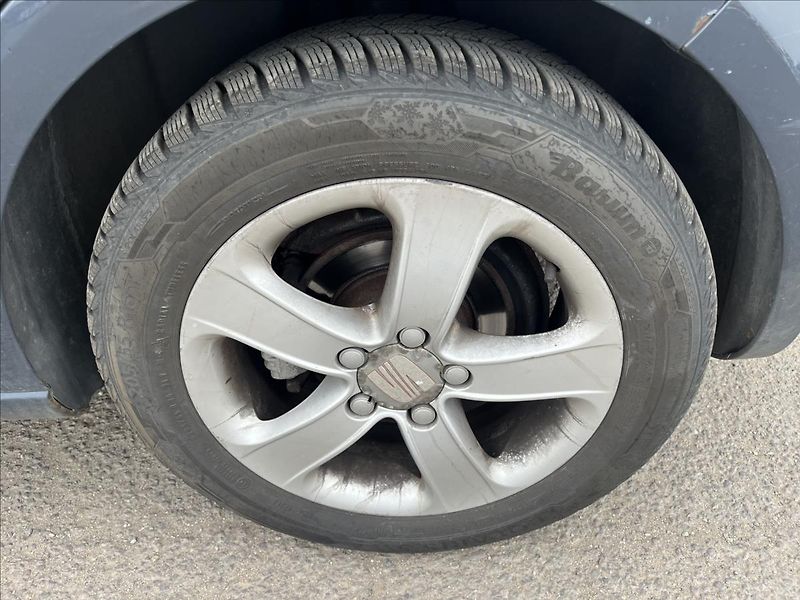 Seat Leon 1,4 MPi 63KW KLIMA ČR - fotka 29 z 30