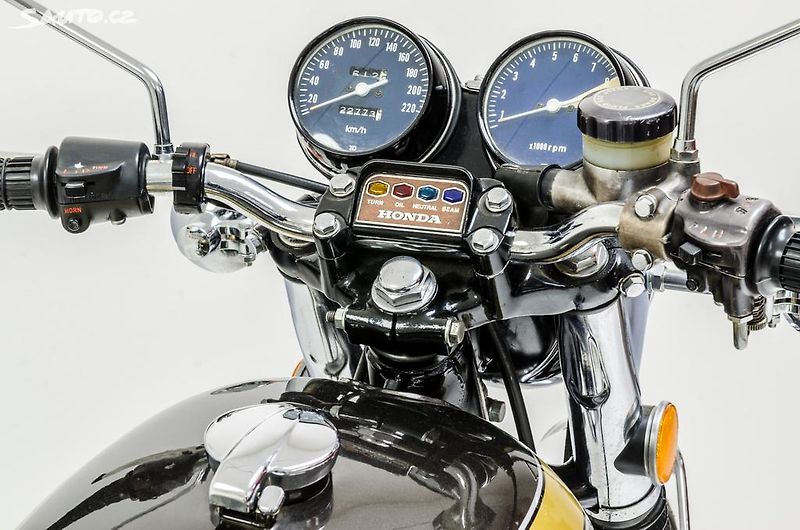 Honda CB 750 (1973) CB 750 FOUR - fotka 18 z 27