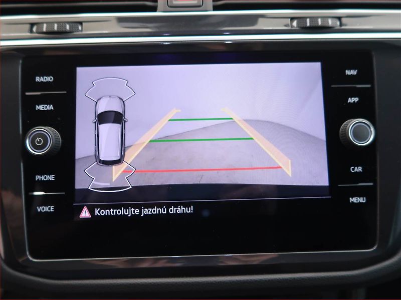 Volkswagen Tiguan (2022) 1.5 TSI - fotka 16 z 17