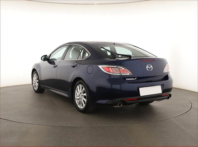 Mazda 6 (2010) 2.0, Serv.kniha, Xenony - fotka 4 z 15