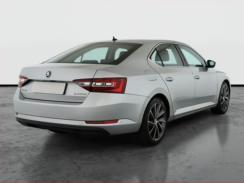 Škoda Superb (2016) Laurin&Klement 2.0 TDI - fotka 5 z 20