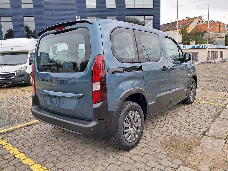Peugeot Rifter ALLURE PureTech 110 S&S MA - fotka 5 z 6
