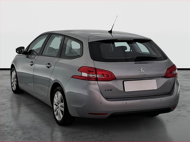 Peugeot 308 (2019) 1.5 BlueHDi, ČR,1.maj - fotka 4 z 16