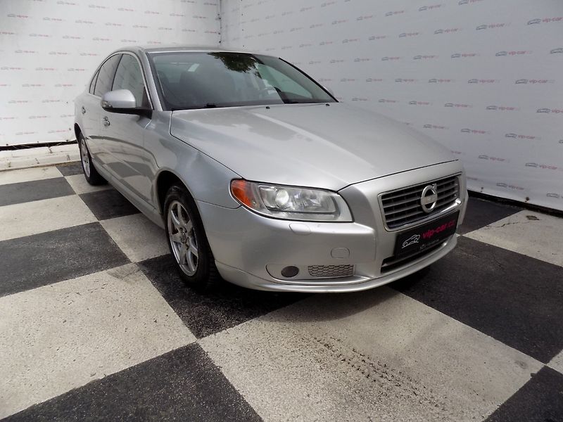 Volvo S80 (2008) 2.4d/Bi-xenon/NAVI/Kůže/ - fotka 6 z 33
