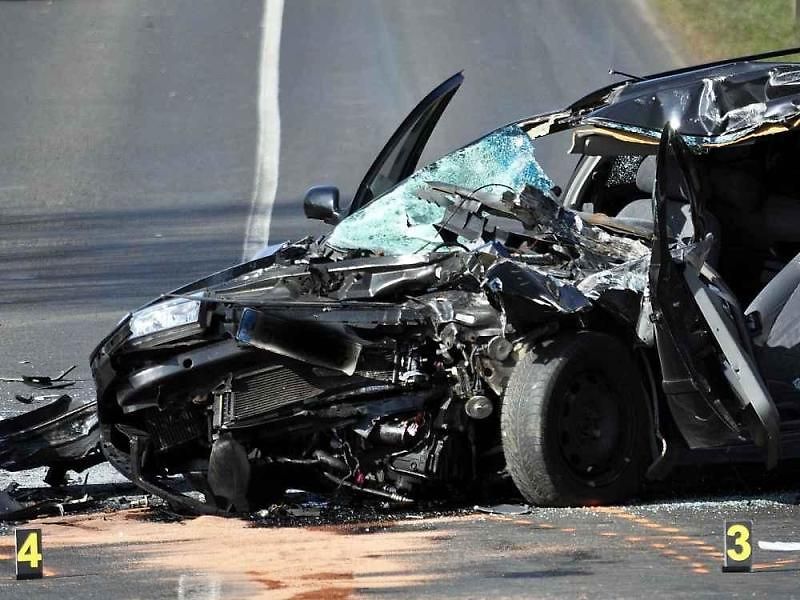 Červené tlačítko SOS v Citroënu DS5.