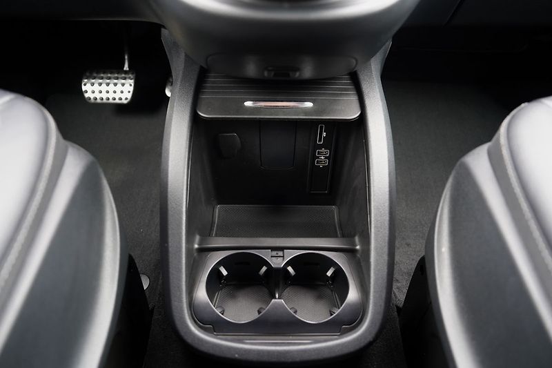 Mercedes-Benz Třídy V V300dL 4Matic/AMG/Burm/ČR/7mís - fotka 34 z 44