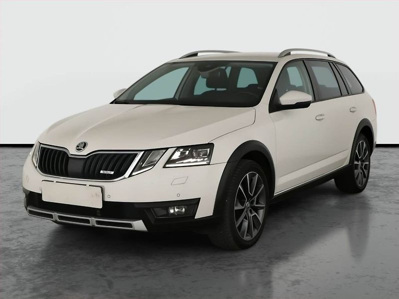 Škoda Octavia (2019) Scout 2.0 TDI, 4X4, Automat - fotka 2 z 21