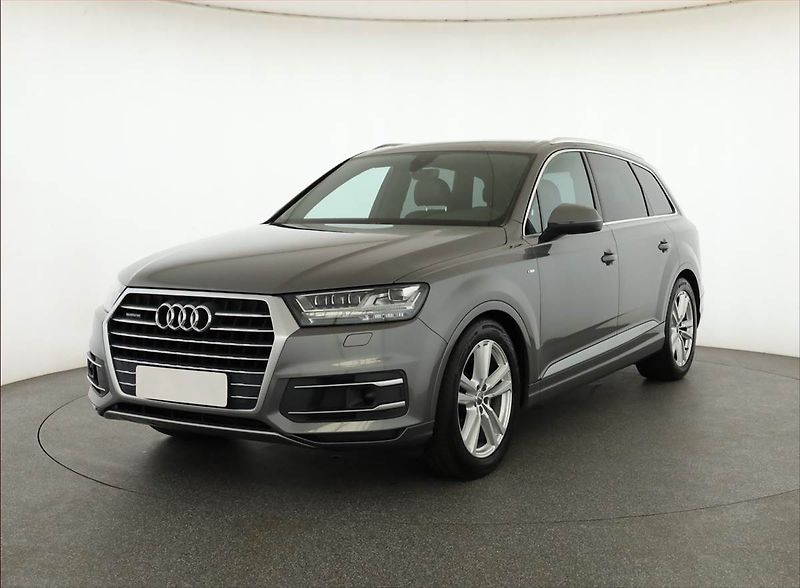 Audi Q7 (2017) S-Line 3.0 TDI - fotka 2 z 20