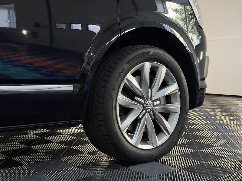 Volkswagen Multivan 2.0 TDI 4Motion Highline - fotka 43 z 43