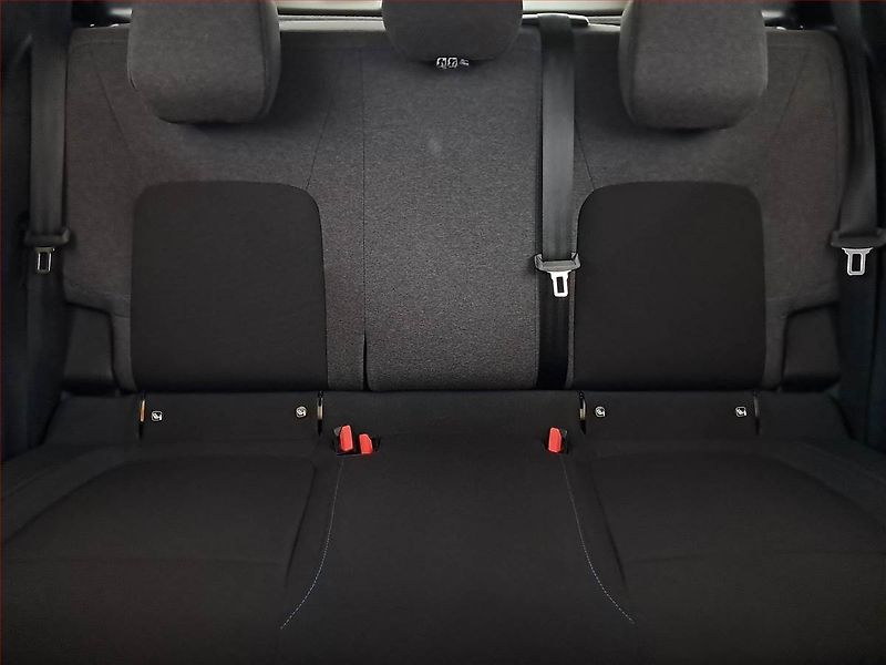 Citroën C3 (2025) 1.2 Turbo, ČR,1.maj - fotka 10 z 18